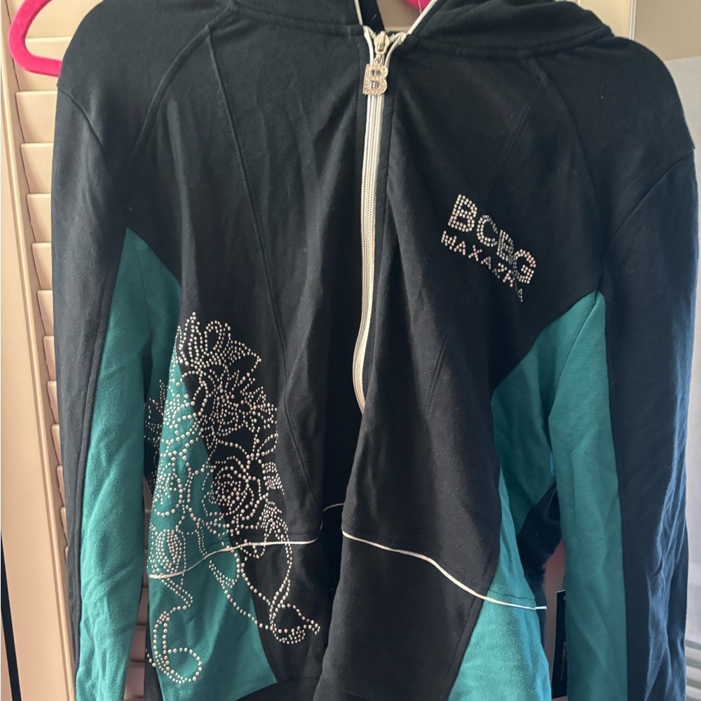 Brand new BCBG